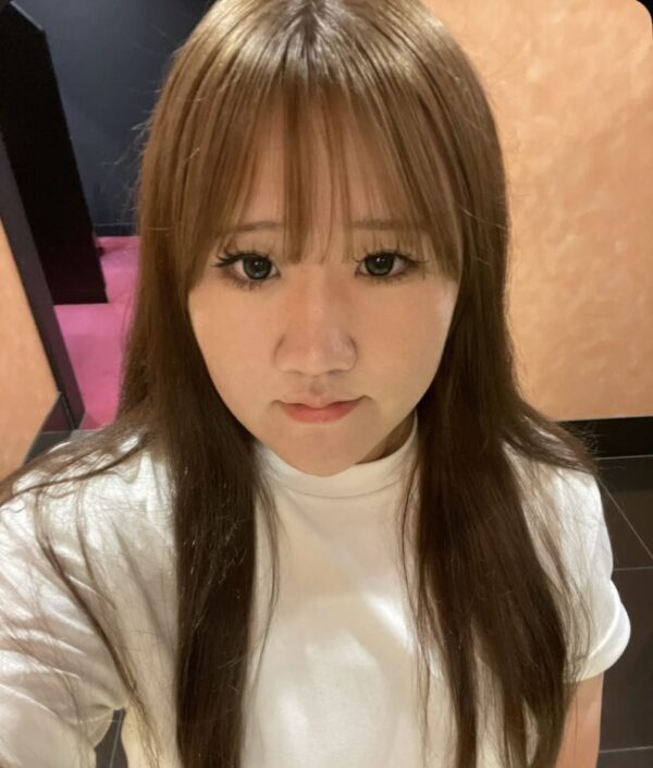 HANZAWA AYUMI